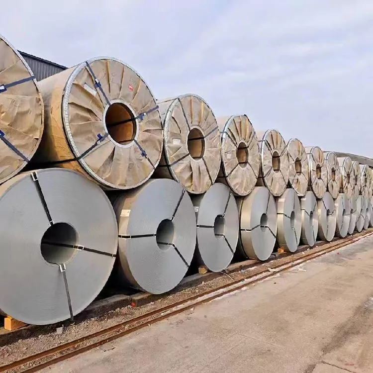 Pourquoi les bandes d'acier de précision à haute résistance sont-elles essentielles à la fabrication industrielle moderne