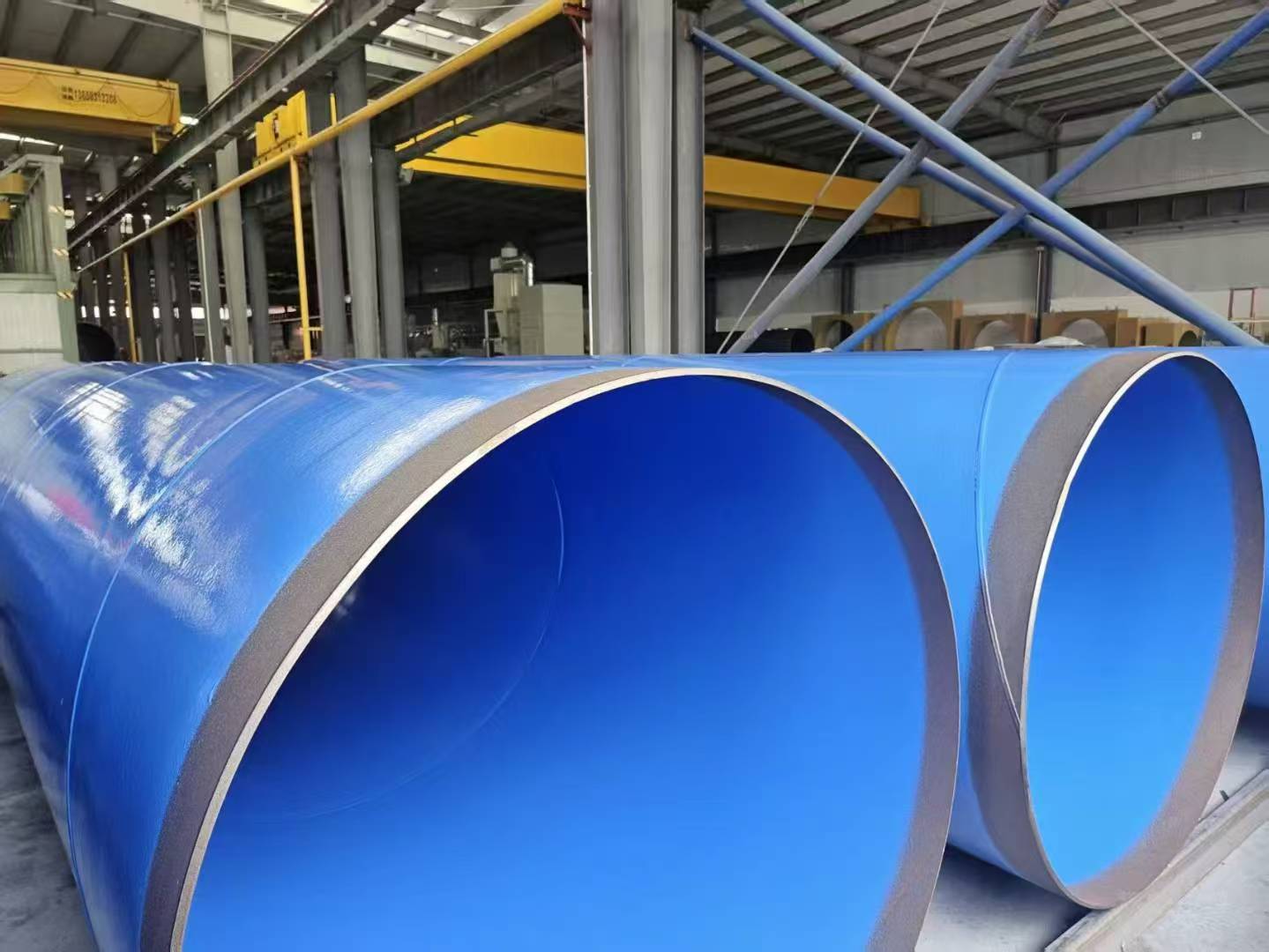 Comment les tuyaux en acier à revêtement plastique résistent-ils au climat extrême du Moyen-Orient ?
